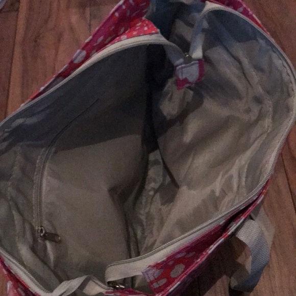 Great travel bag - Picture 2 of 2